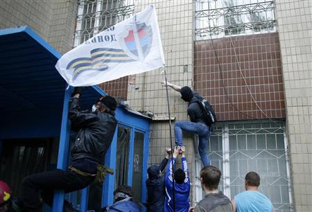 Pro-Russians storm Odessa police station, PM slams local police