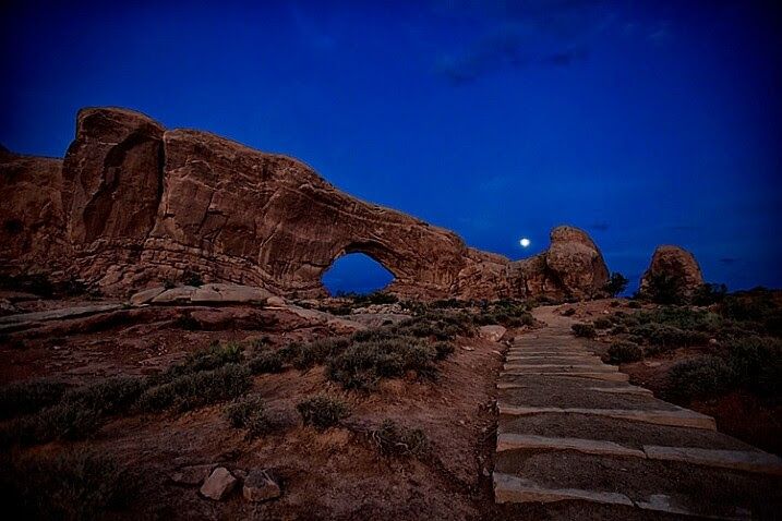 Road-Trip-Photo-Tip-Night