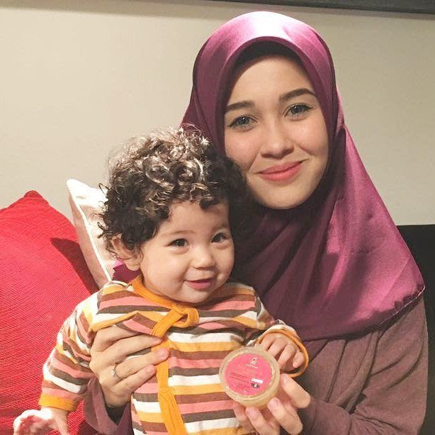 Emma Maembong Dan Baby Seri Aileen Marissa  Azhan.co
