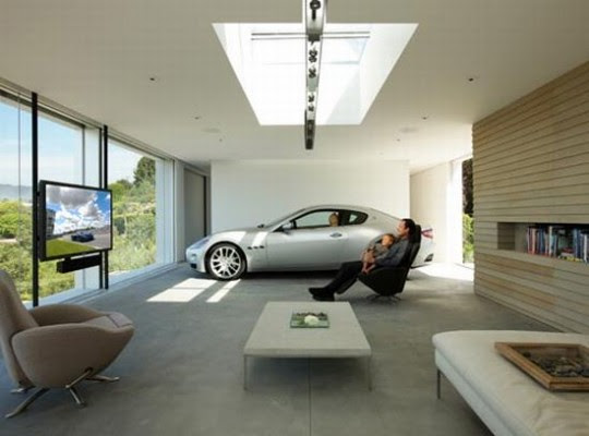 maserati_living_room_garage