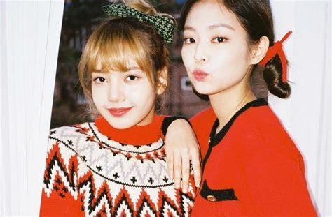 potret persahabatan lisa  jennie blackpink layaknya