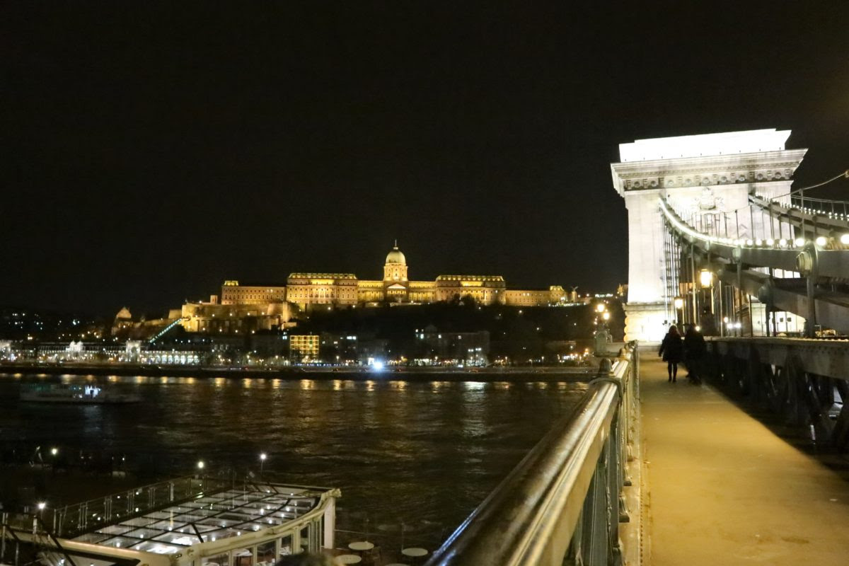 ハンガリー 専門家が解説 ブダペスト女子ひとり旅を満喫するコツ5選 キンダーメル Kindermer