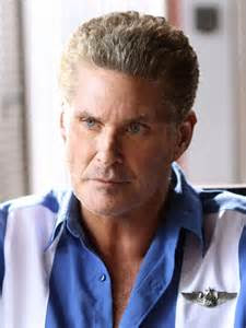 Elliot also has a son named wyatt, who was born on march 3, 2003. David Hasselhoff - AdoroCinema