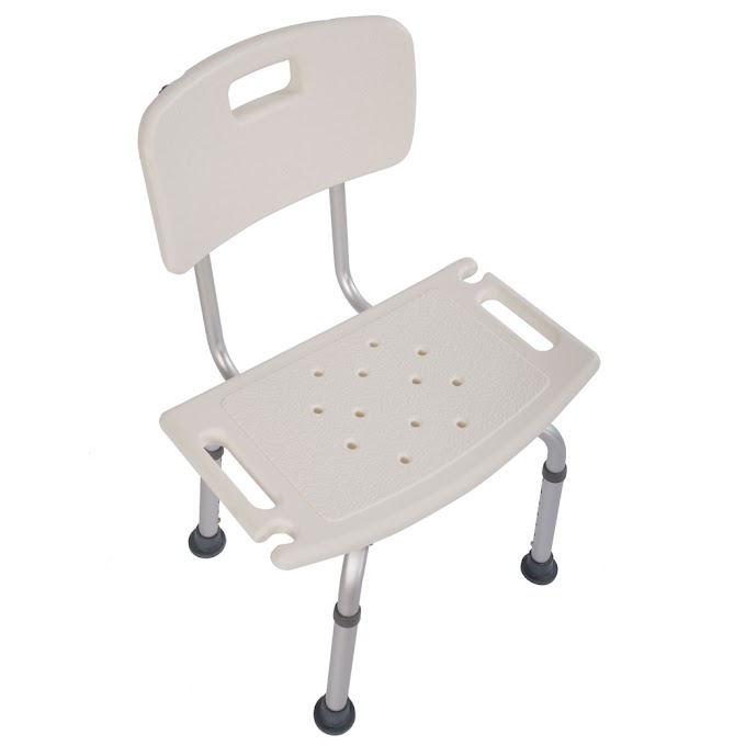 Elderly Bathtub Solutions - Envy • Walkin Bathtubs and Senior Resources / This post reviews the 5 best & safe bathtubs for the elderly and those a bathtub for elderly persons or senior citizens is not a special bathing aid.