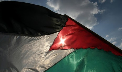 Iran Bangga Bantu Perlawanan Palestina  