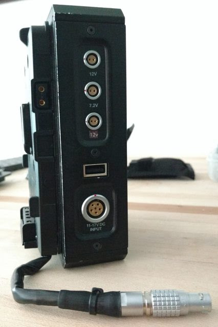 Customized With Smallrig Battery Mounting Plate
