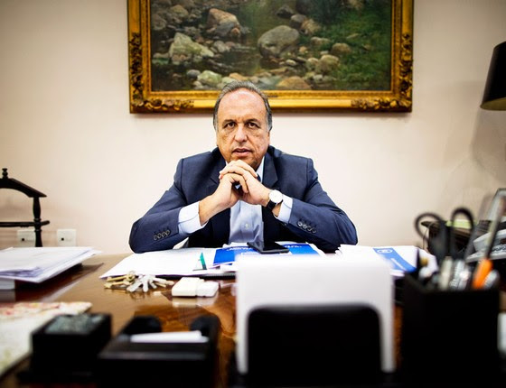 Luiz Fernando Pezão governador do Rio de Janeiro (Foto: Guito Moreto / Agência O Globo)