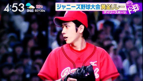 嵐 二宮和也がジャニーズ野球大会で相葉雅紀から貰ったファーストミットを使っていたと話題に ジャニーズtwitterまとめ