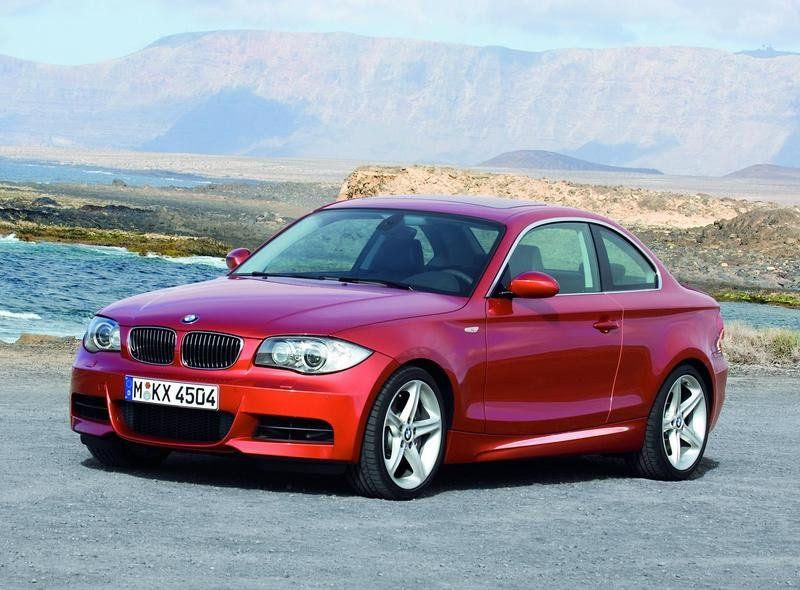 BMW 135i Coupe and Convertible 2011