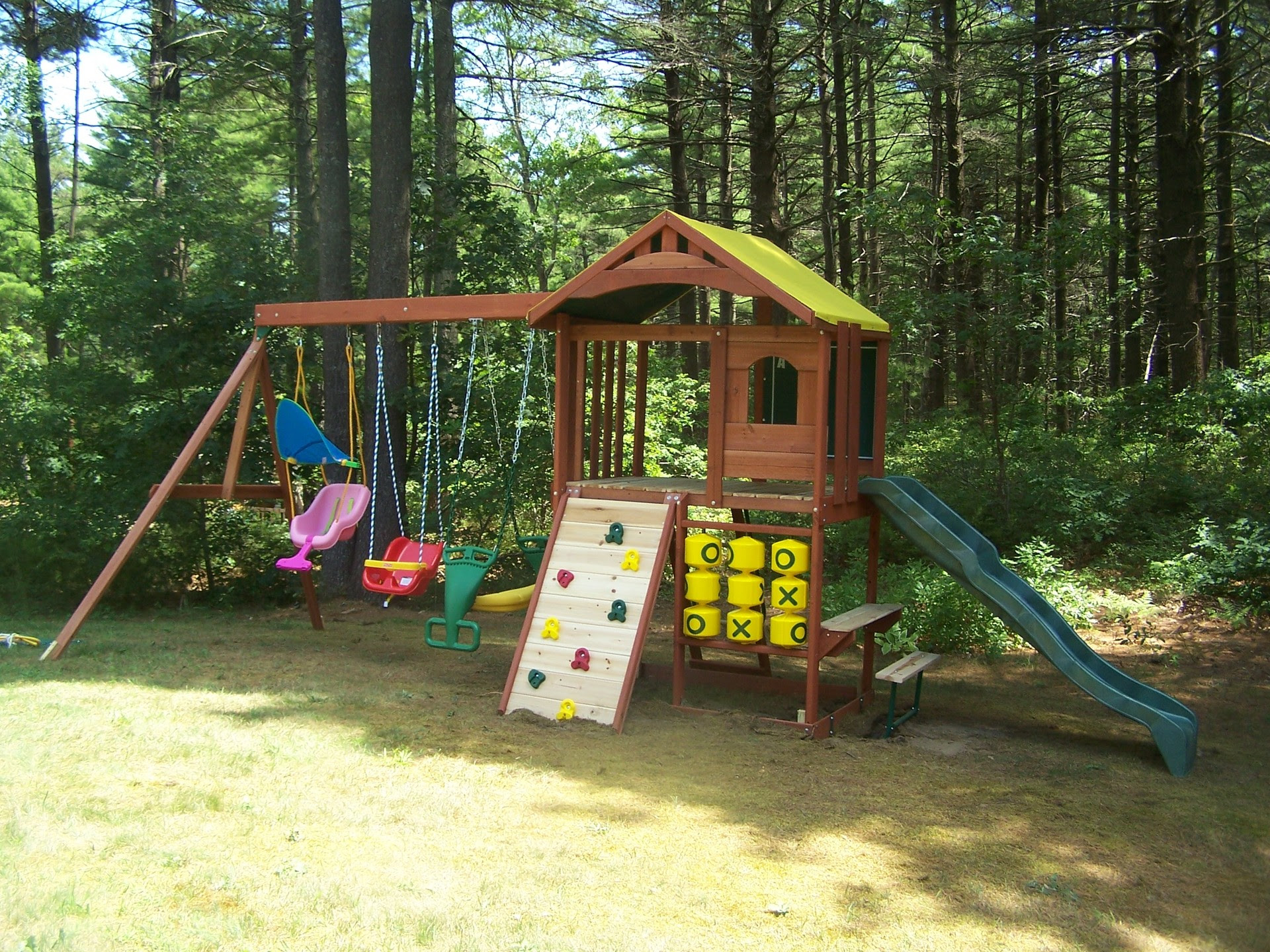 E Street Assembly Big Backyard Cedar Summit Built