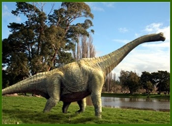 Bestiario, leyendas e historias recreativas de dinosaurios 