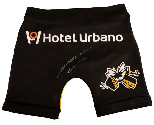 anderson-silva-autographed-fight-shorts-1