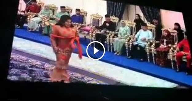 VIDEO: Rosmah MALU BESAR ! Kena Boooo Di Majlis Persandingan Tunku Tun Aminah