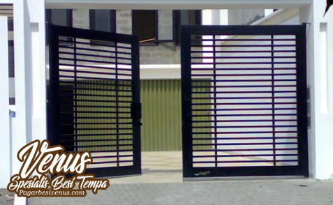 5 Contoh Model Pintu Rumah Terbaru Pagar Besi Tempa 5 Contoh Model Pintu Rumah Terbaru Pagar Besi Tempa