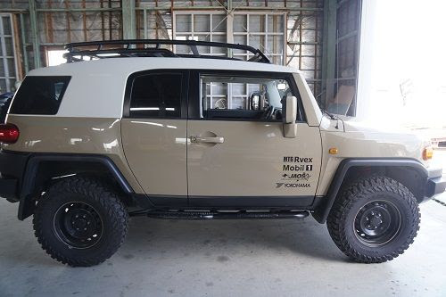 Fjクルーザーに Arbサイドオーニング 船のお務め 船務メモ By Goko Marine 記事コメント 1