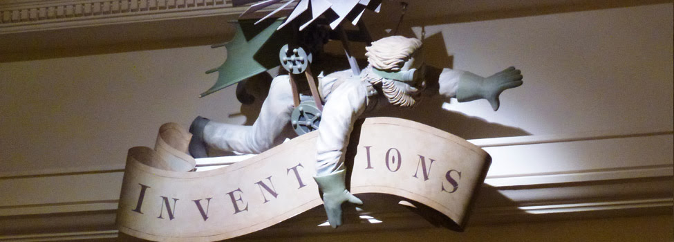 disneyland paris mickey and minnie. Mickey and Minnie invite your