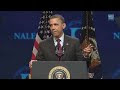 Barack Obama singing Can't touch this Song from Mc Hammer