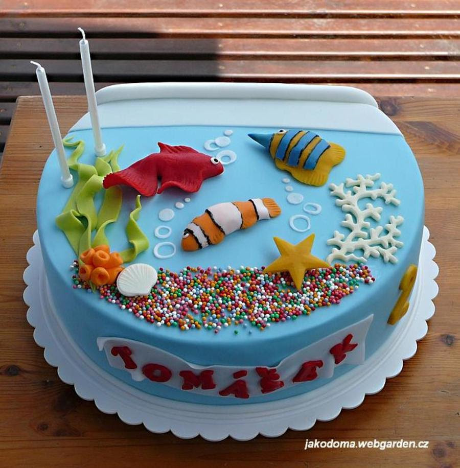 Fish Tank - CakeCentral.com