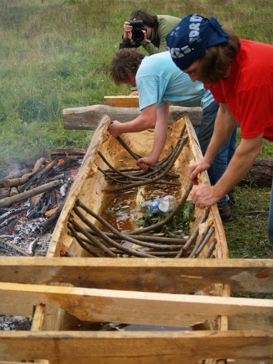 dugout canoe building workshops 2017 soomaa.com