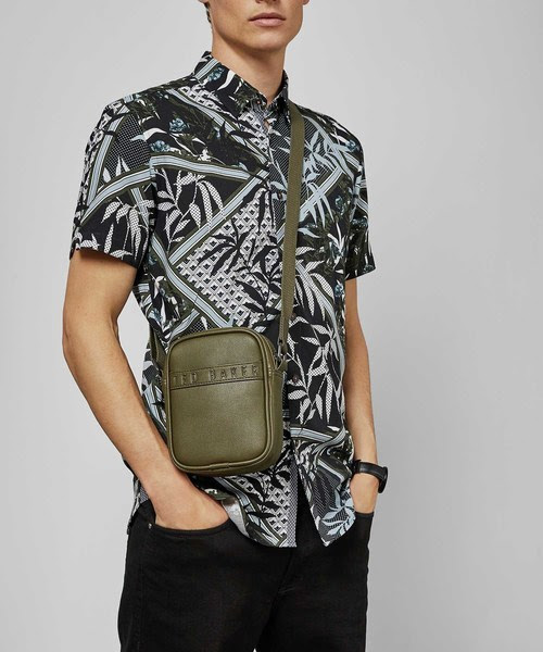Bandz ロゴデザイン ショルダーバッグ ショルダーバッグ Ted Ted Baker テッドベーカー のファッション ショルダーバッグ バッグ セール
