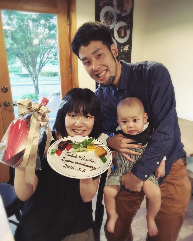 入籍2周年 挙式1周年のご夫妻の記念日ディナー 岡山県津山市のカフェ カフェリブロ Cafelivro