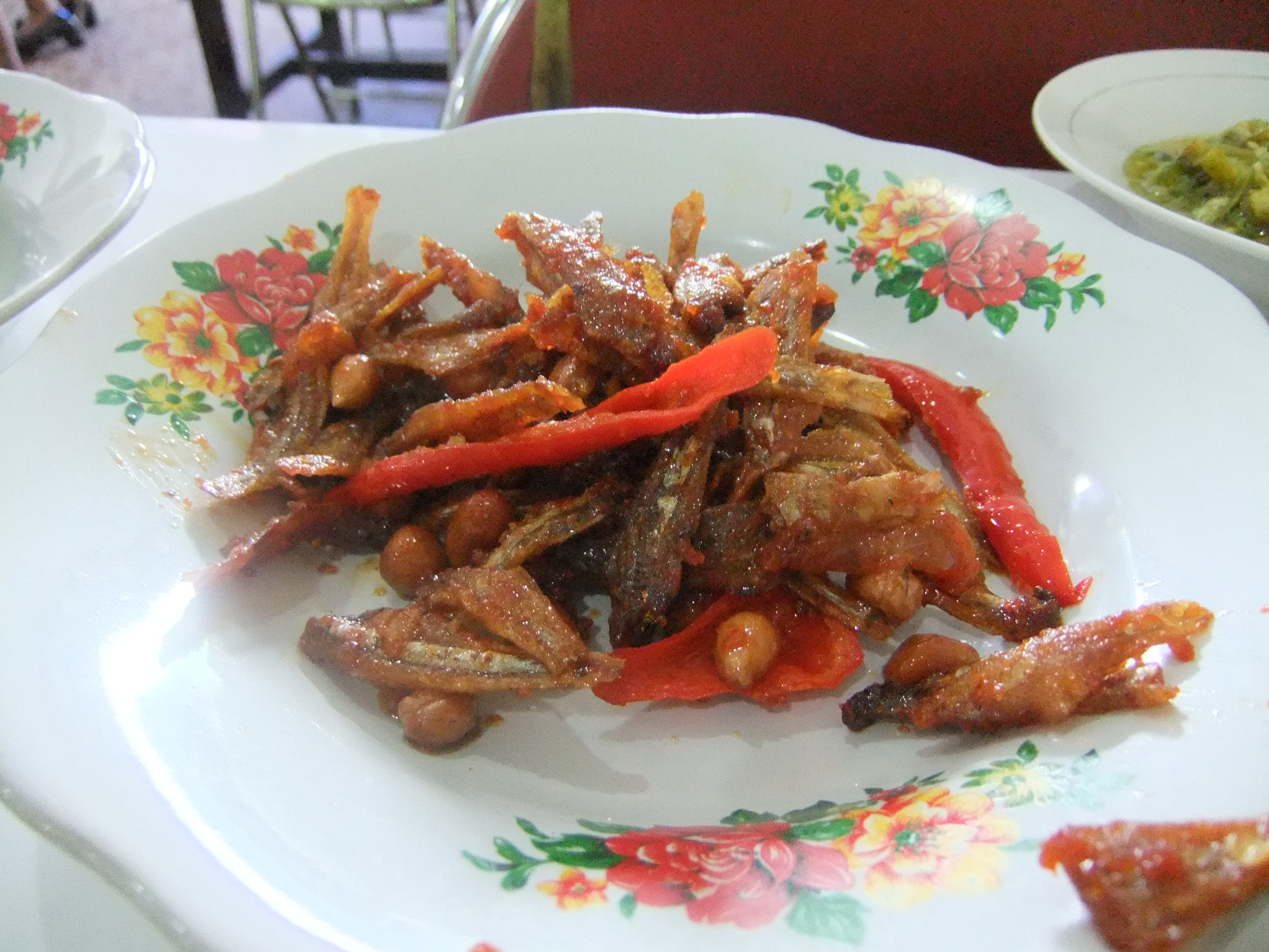 File:Sambal goreng teri masakan Padang.JPG - Wikimedia Commons