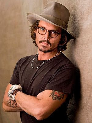 johnny depp sexy hair style with a hat