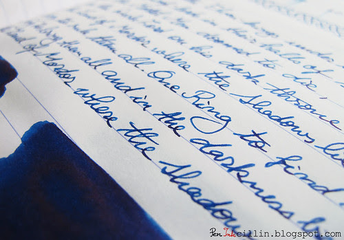 Diamine Majestic Blue shading