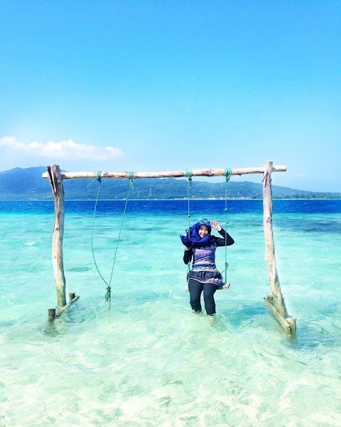gambar laut karimun jawa