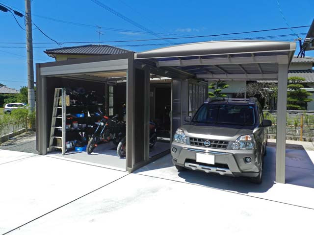 福岡県福津市 T様邸 カーポート ガレージ シャッター施工例 エクステリアデザイン 福岡 佐賀の外構 エクステリア ガーデニングは太陽ハウジングへ