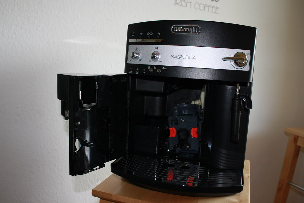 Delonghi magnifica