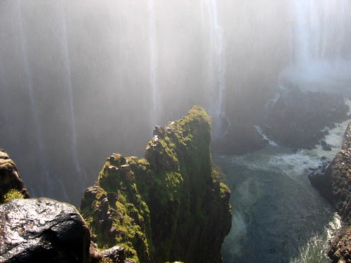 Victoria Falls by Nele en Jan.