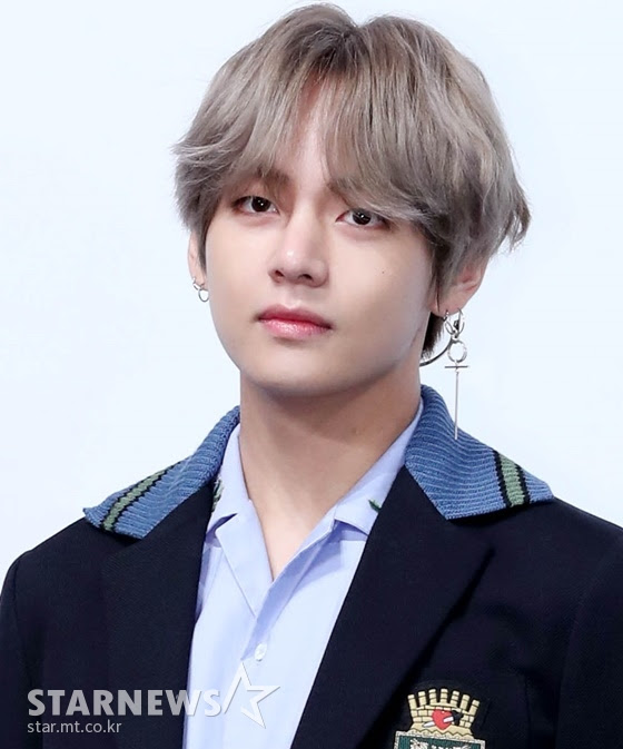 Chosun Online 朝鮮日報 防弾少年団 Bts V また 世界で最も美しい顔 に Best Face 2年連続1位