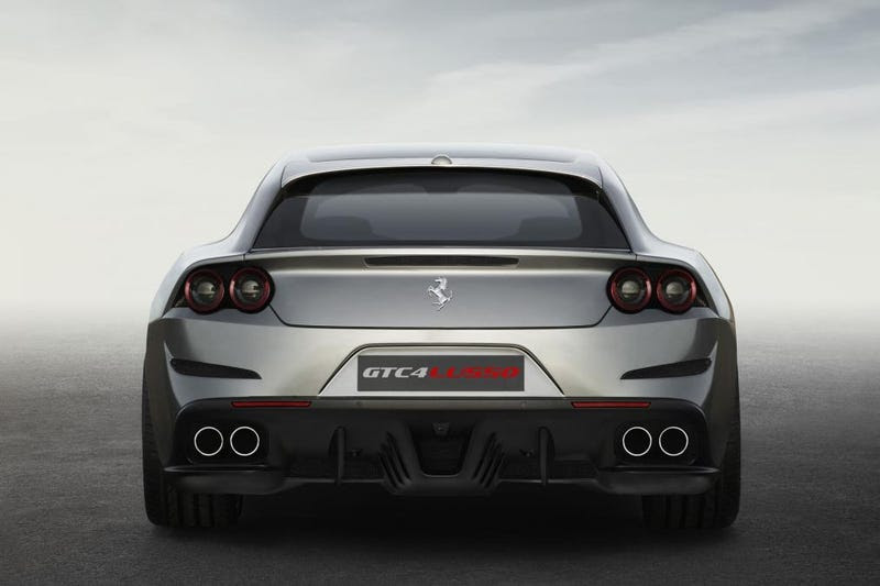 Images of 2017 Ferrari FF Coupe