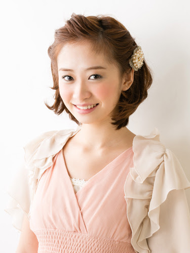 花嫁 結婚式のお呼ばれメイクのコツ