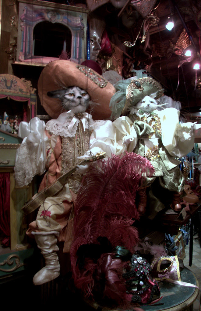 Commedia dell'arte (Puss N'Boots)