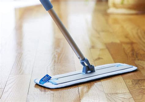 It's available in a wide range of colors and textures. The Best Microfiber Mop Options for Household Chores - Bob