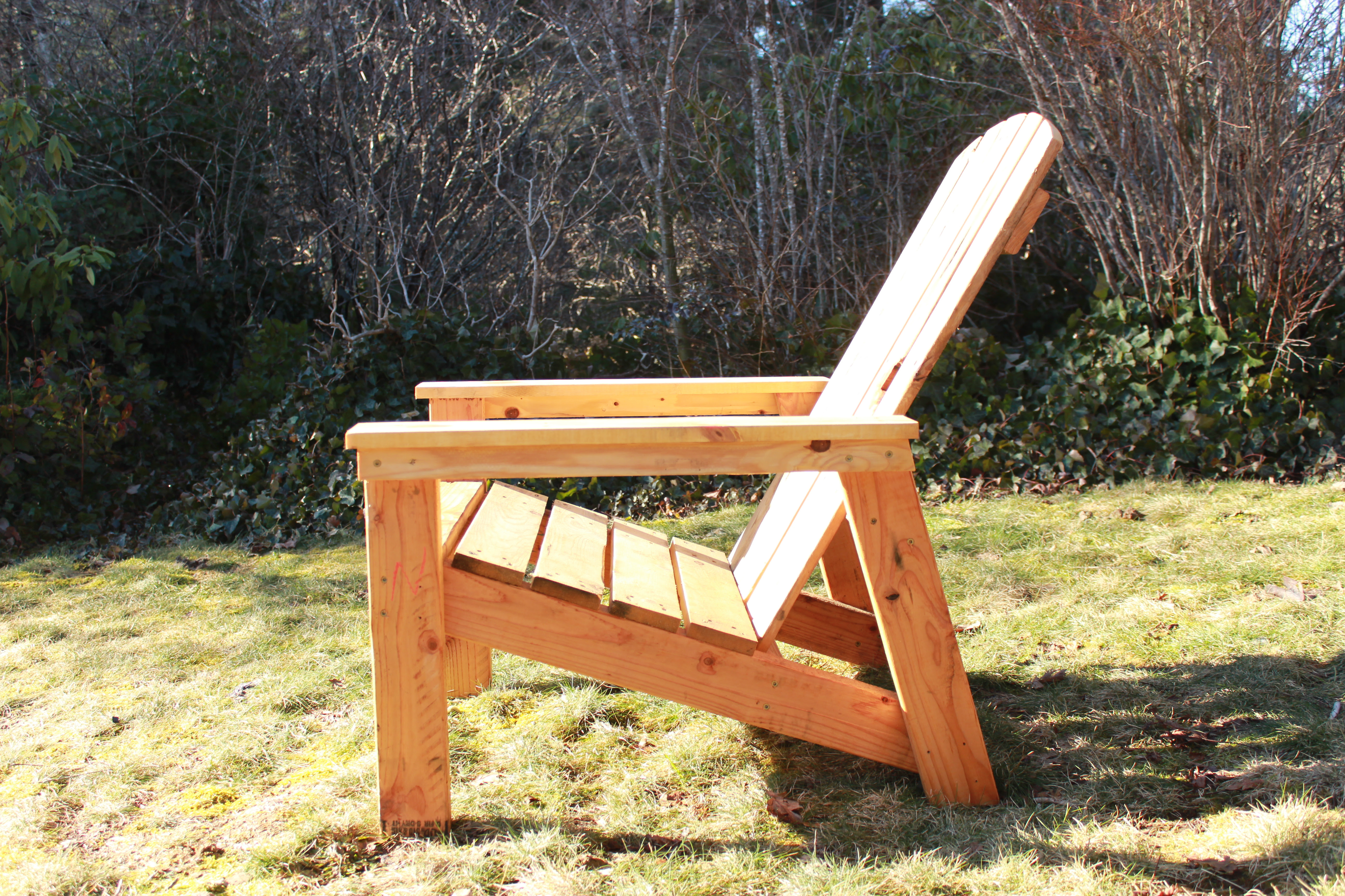 Ana White | Adirondack chair from Pallets - DIY Projects