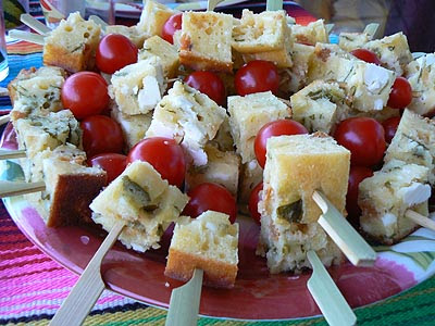 cake feta, menthe et raisins.jpg