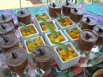 mousses au chocolat et pêche mangue ginger.jpg