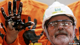 Lula e a Petrobras. Reuters