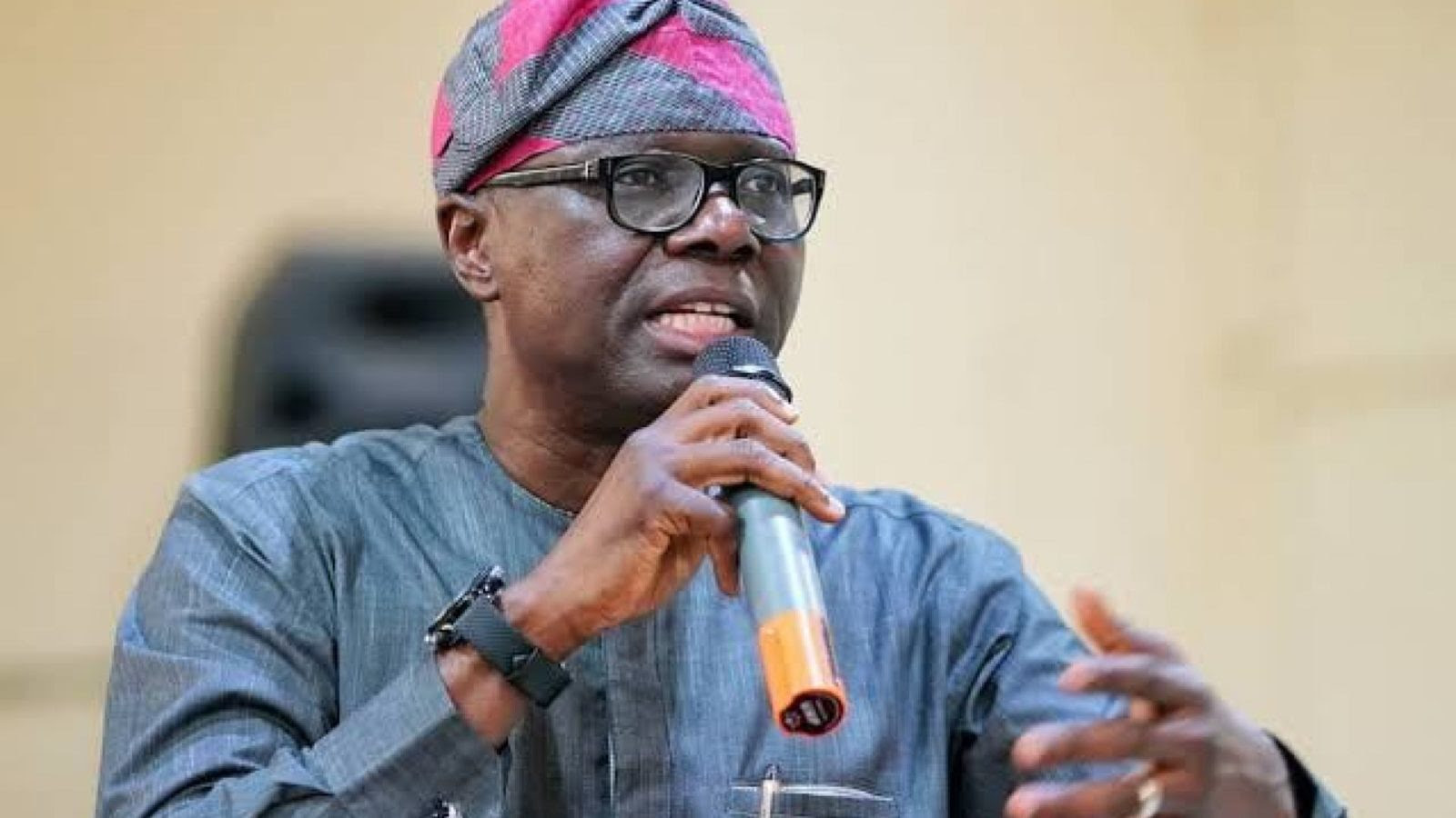 Lagos governor, Babajide Sanwo-Olu allay fears of Lagosians as Nigeria records first case of Coronavirus. [Punch]