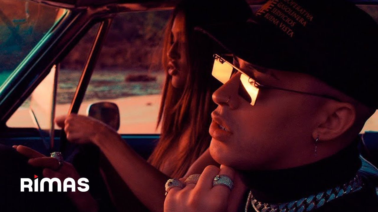 Bad Bunny estrena "Amor Foda"