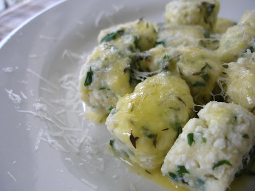 Ricotta gnocchi with lemon thyme butter sauce