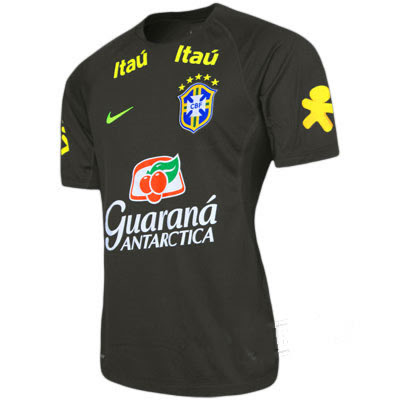 ブラジル代表２０１４スポンサー付きトレーニングシャツ 黒 サッカーユニフォームの販売