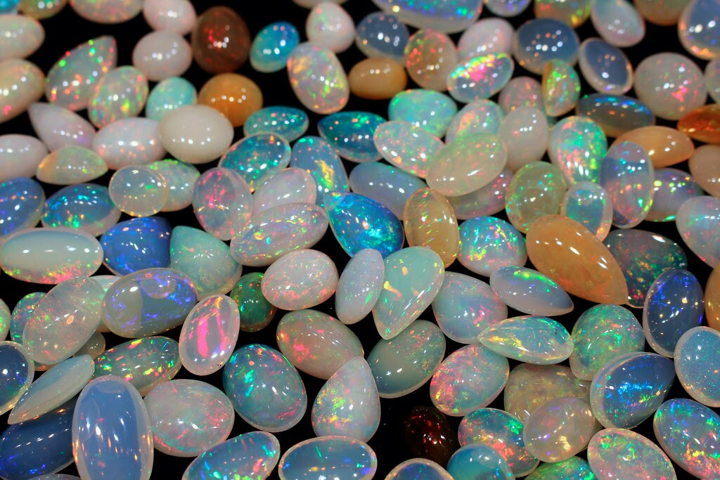 AGTA | Gem Gossip