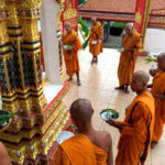Fotos de Tailandia - crucero desde Ayutthaya, monjes
