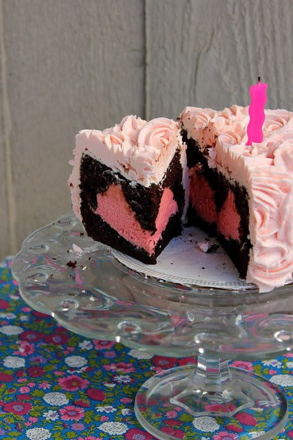 Hearts & Roses cake