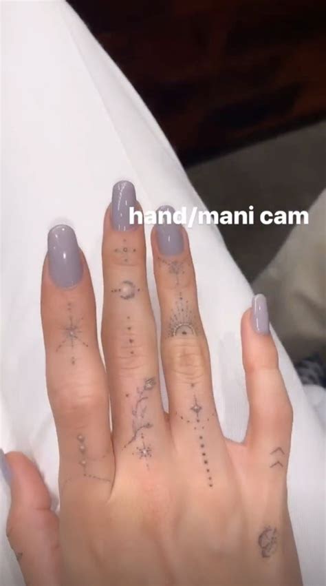 Does Hailey Bieber Have Hand Tattoos?