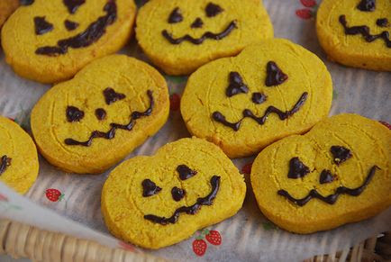 100均 ハロウィンクッキー型おススメをご紹介 かわいいアイシングクッキーの作り方 トレンドラジヲ